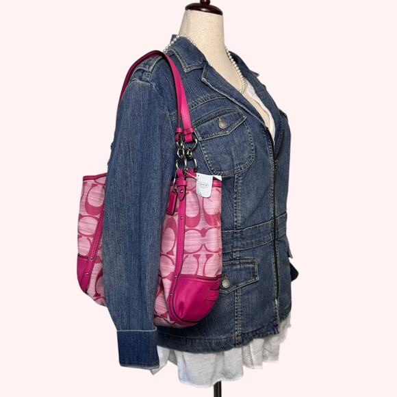 NWT Coach Alexandra Signature C Shoulder Bag Pink with Silver Hardware - Picture 10 of 13